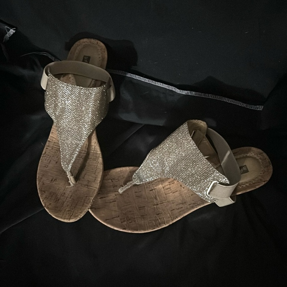 Gold Glitter wedge sandles